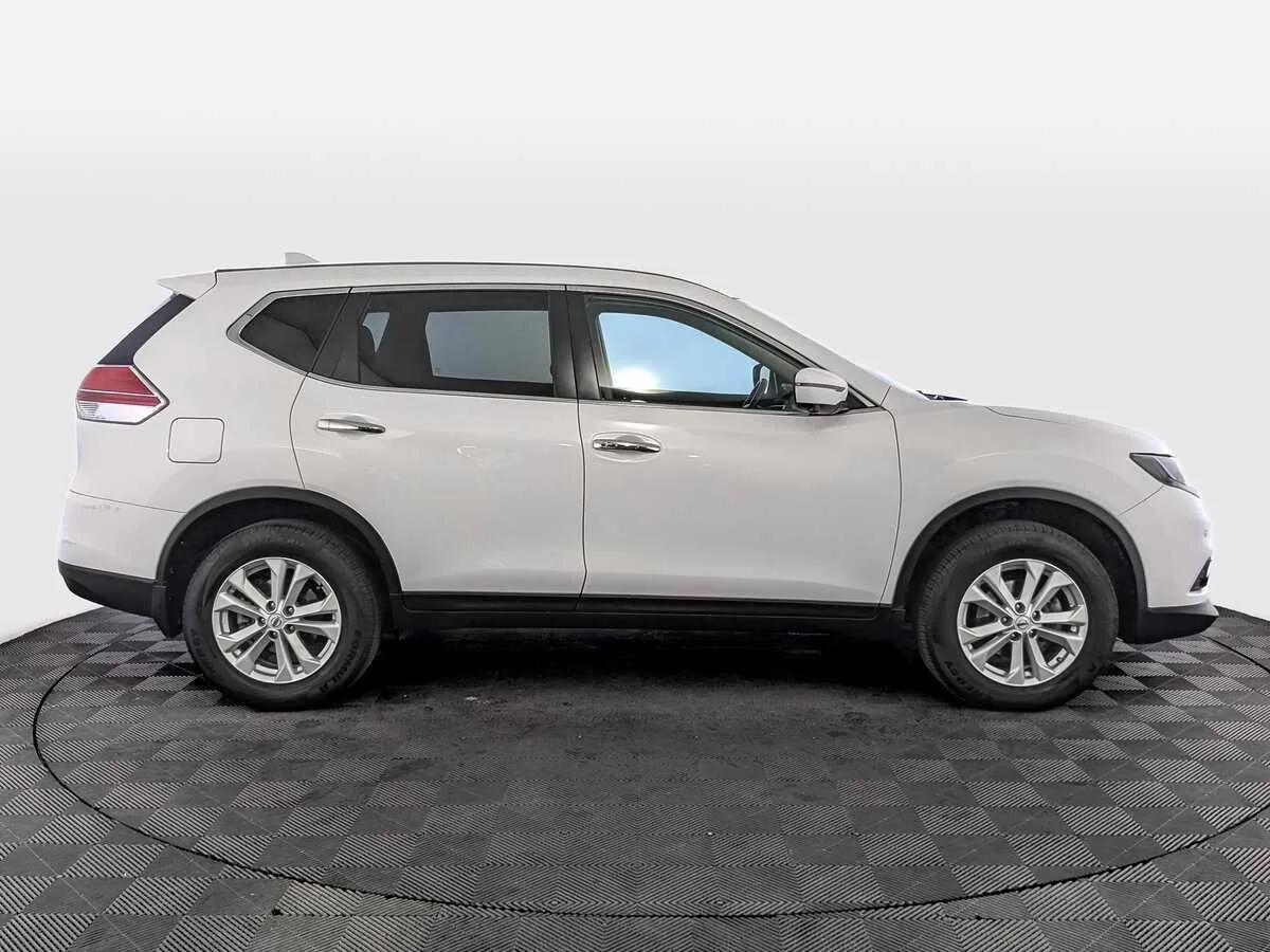 Nissan X Trail