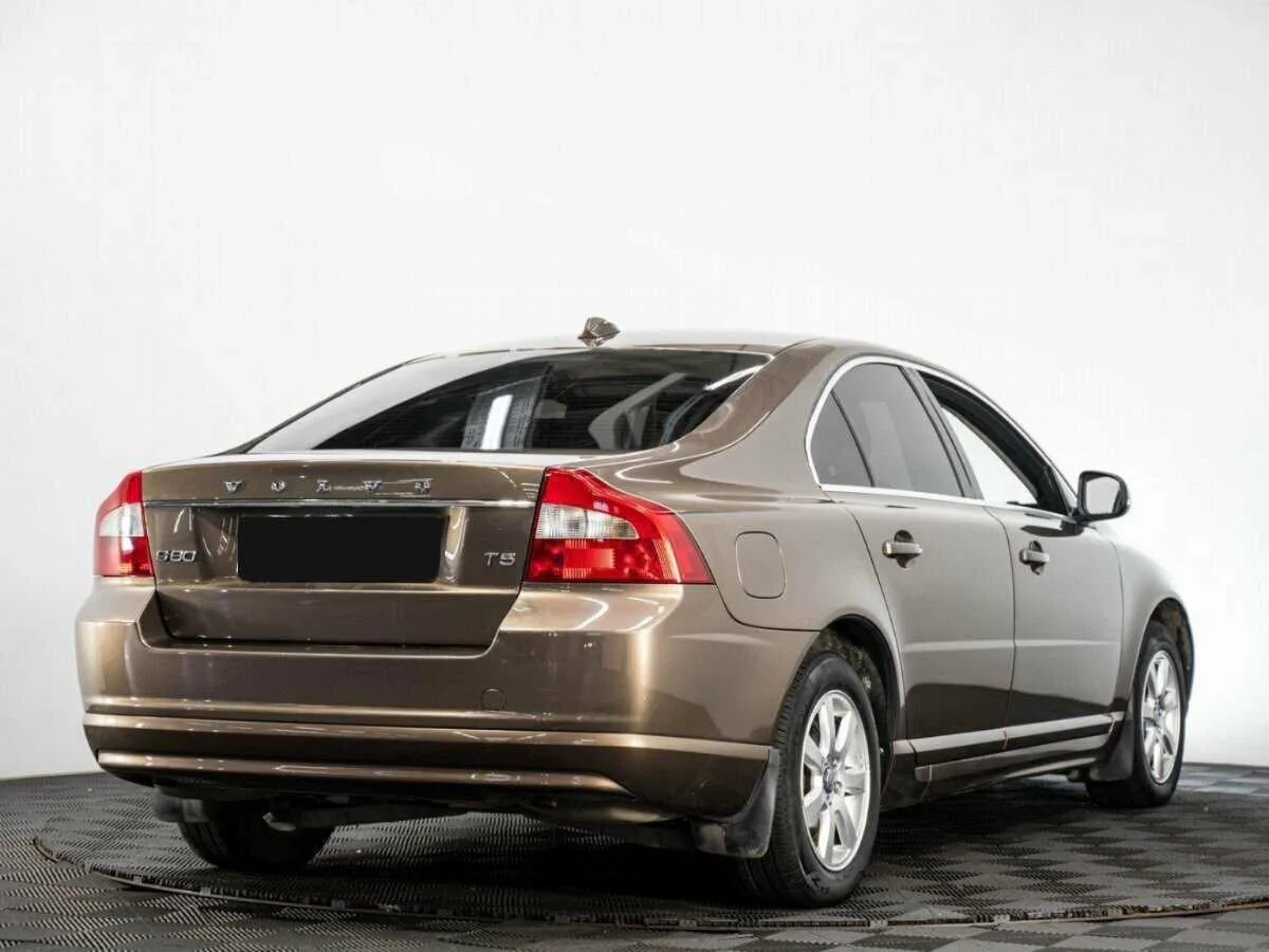 Volvo S80