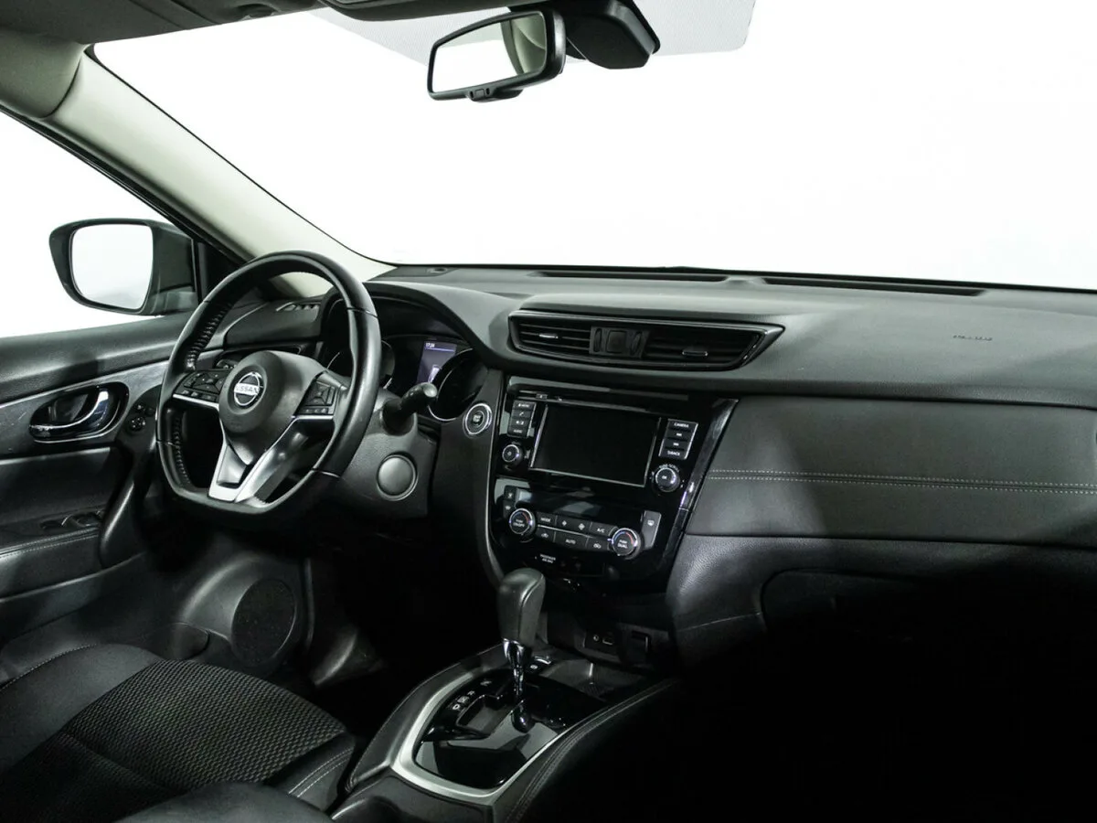 Nissan X Trail