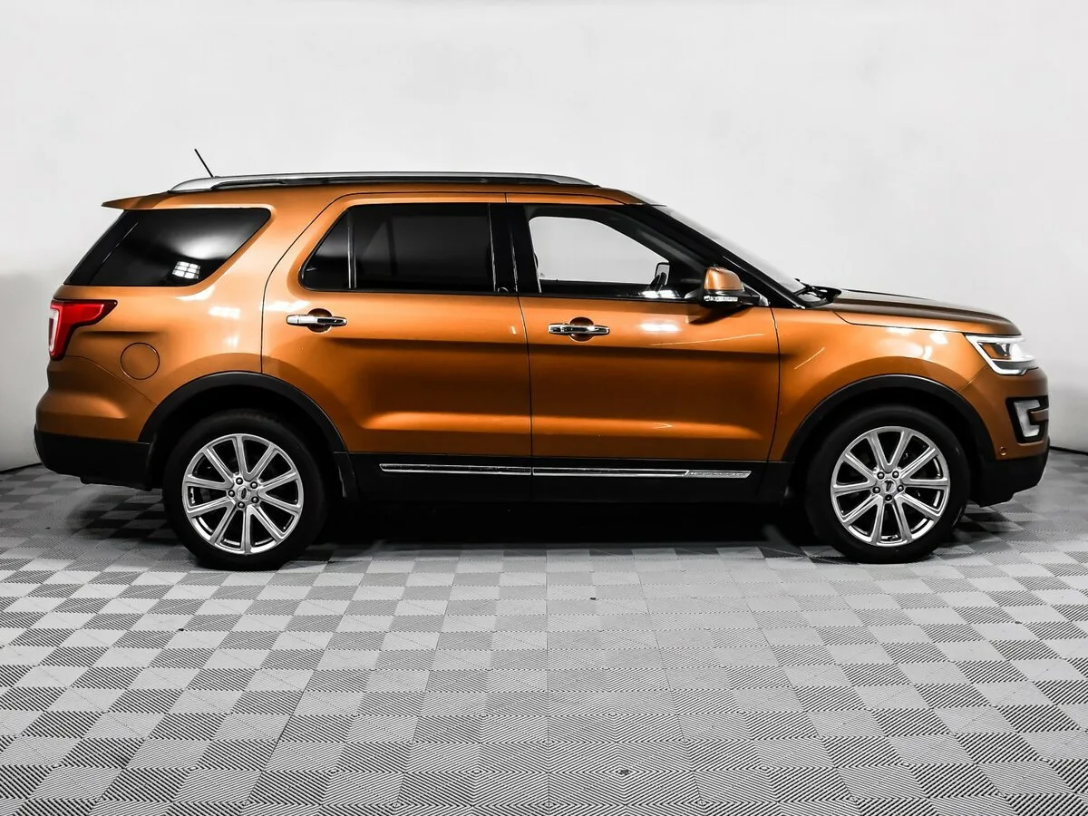 Ford Explorer