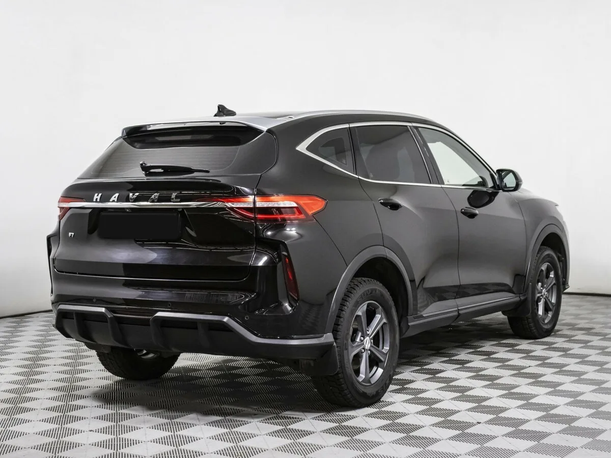 Haval F7