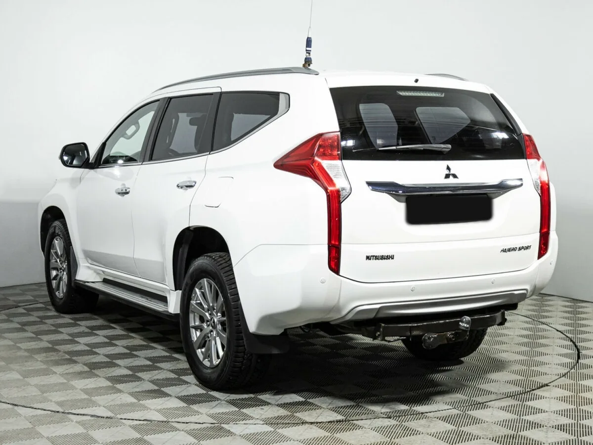 Mitsubishi Pajero Sport