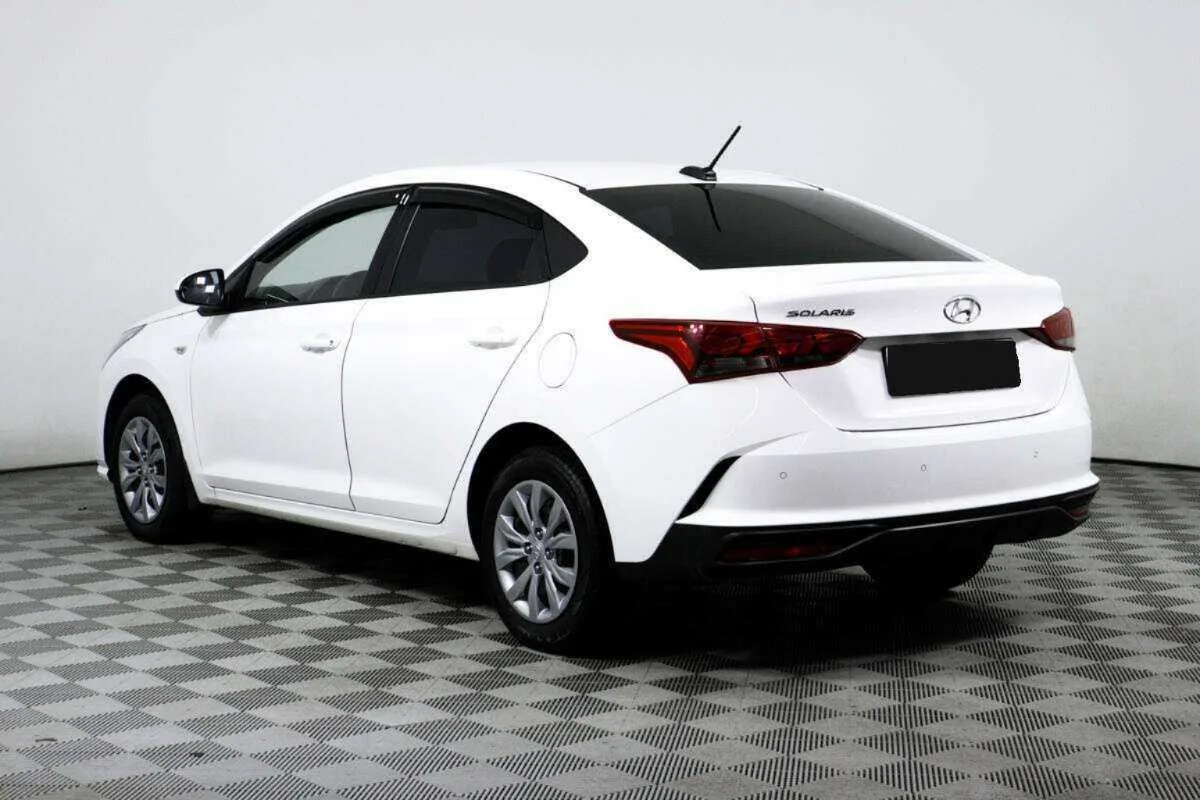 Hyundai Solaris