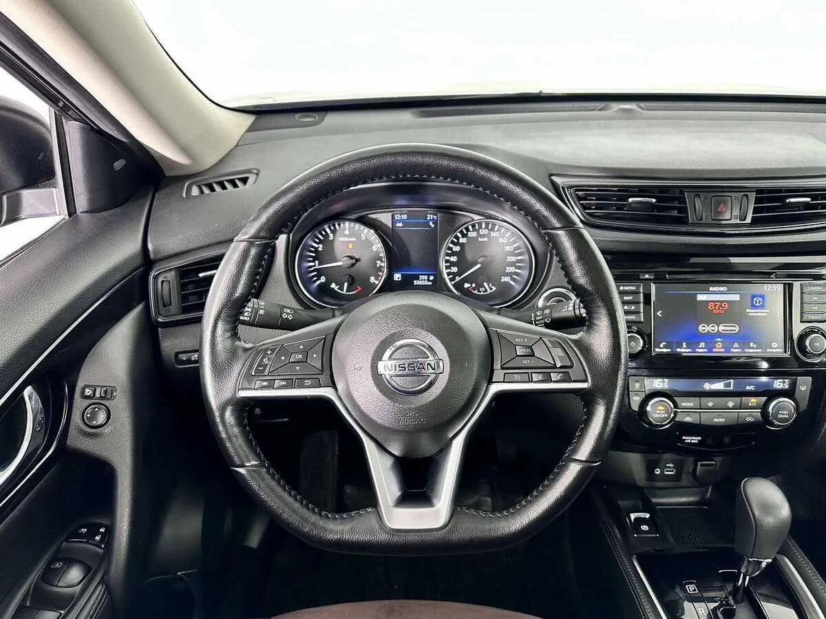 Nissan X Trail
