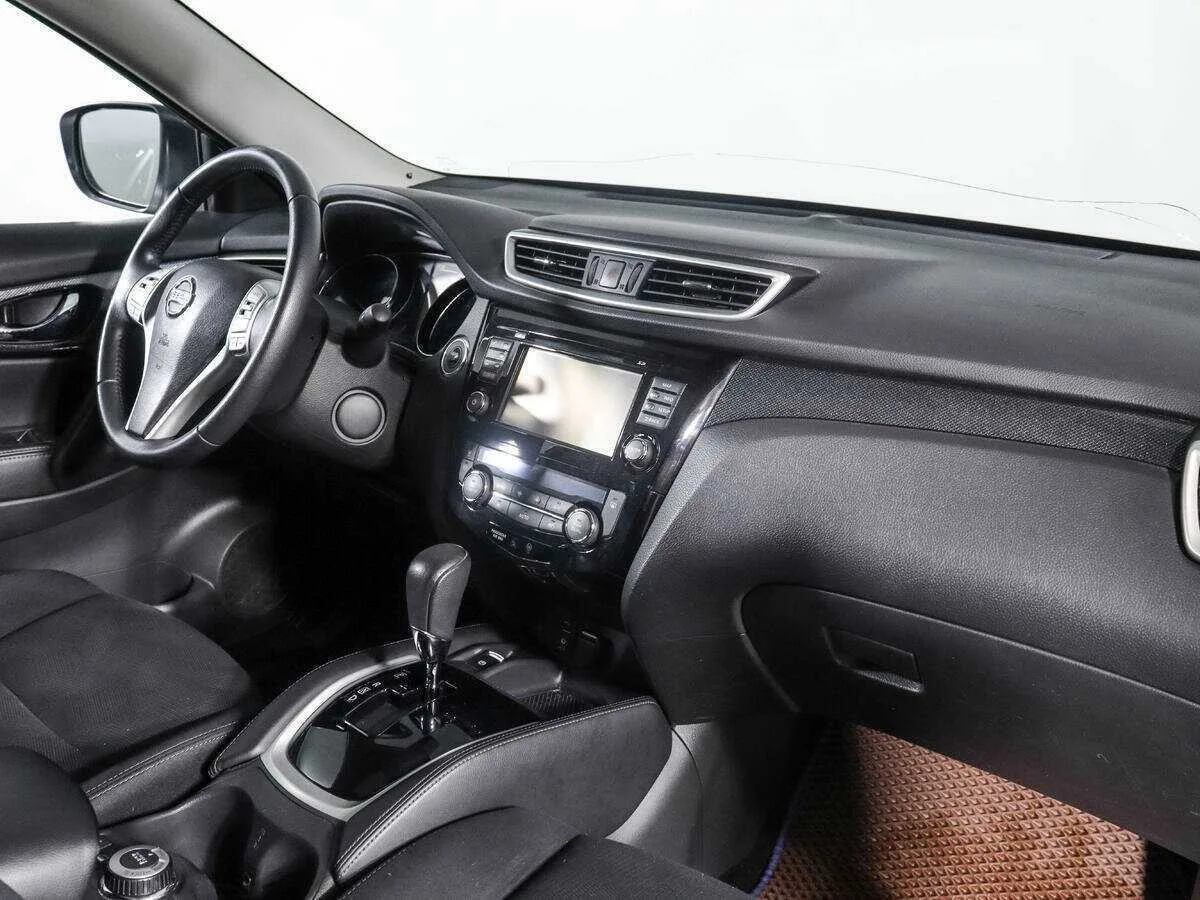 Nissan X Trail