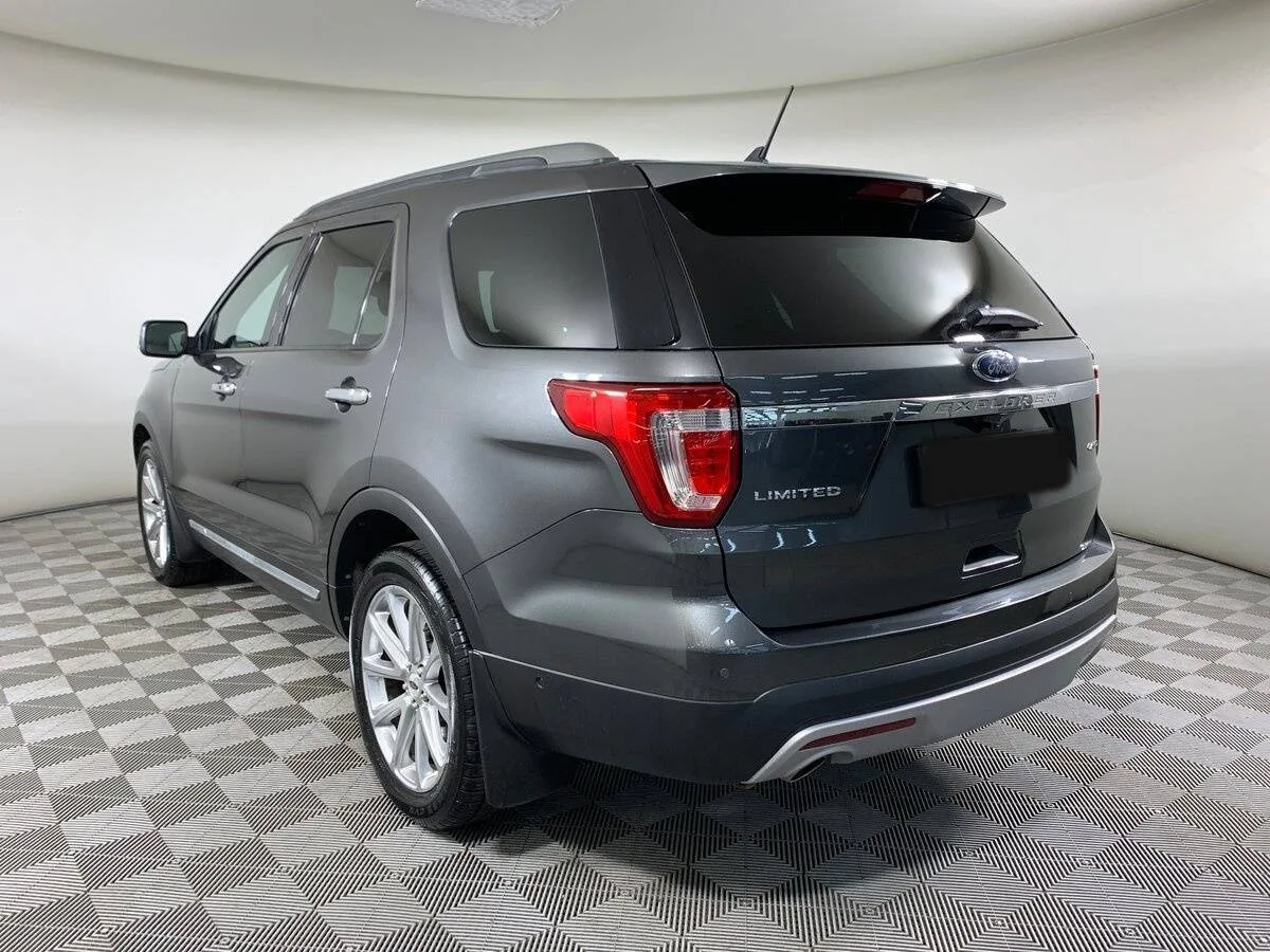 Ford Explorer