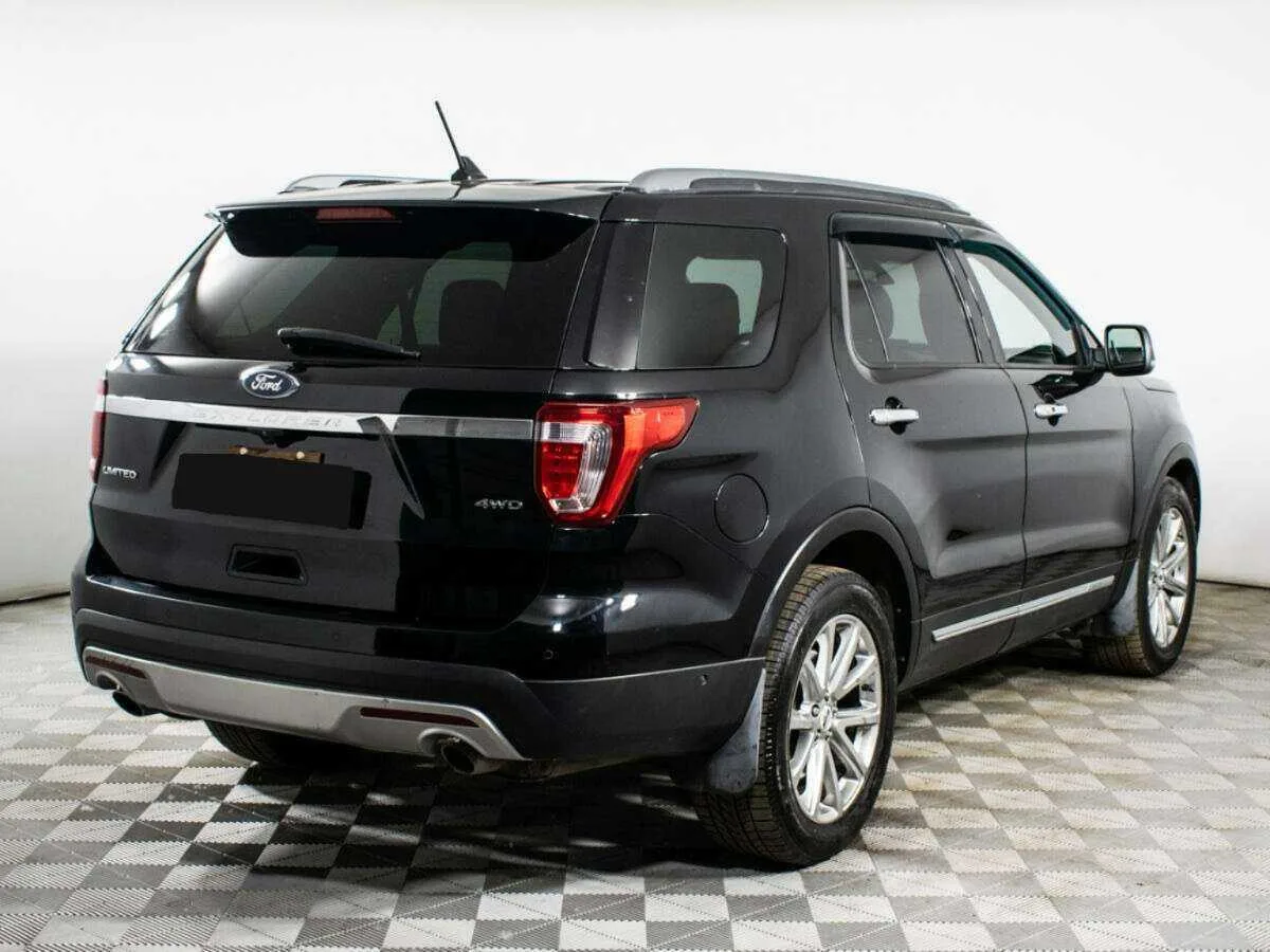 Ford Explorer