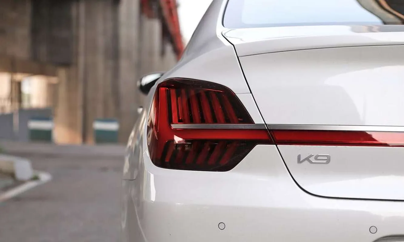 Kia K9