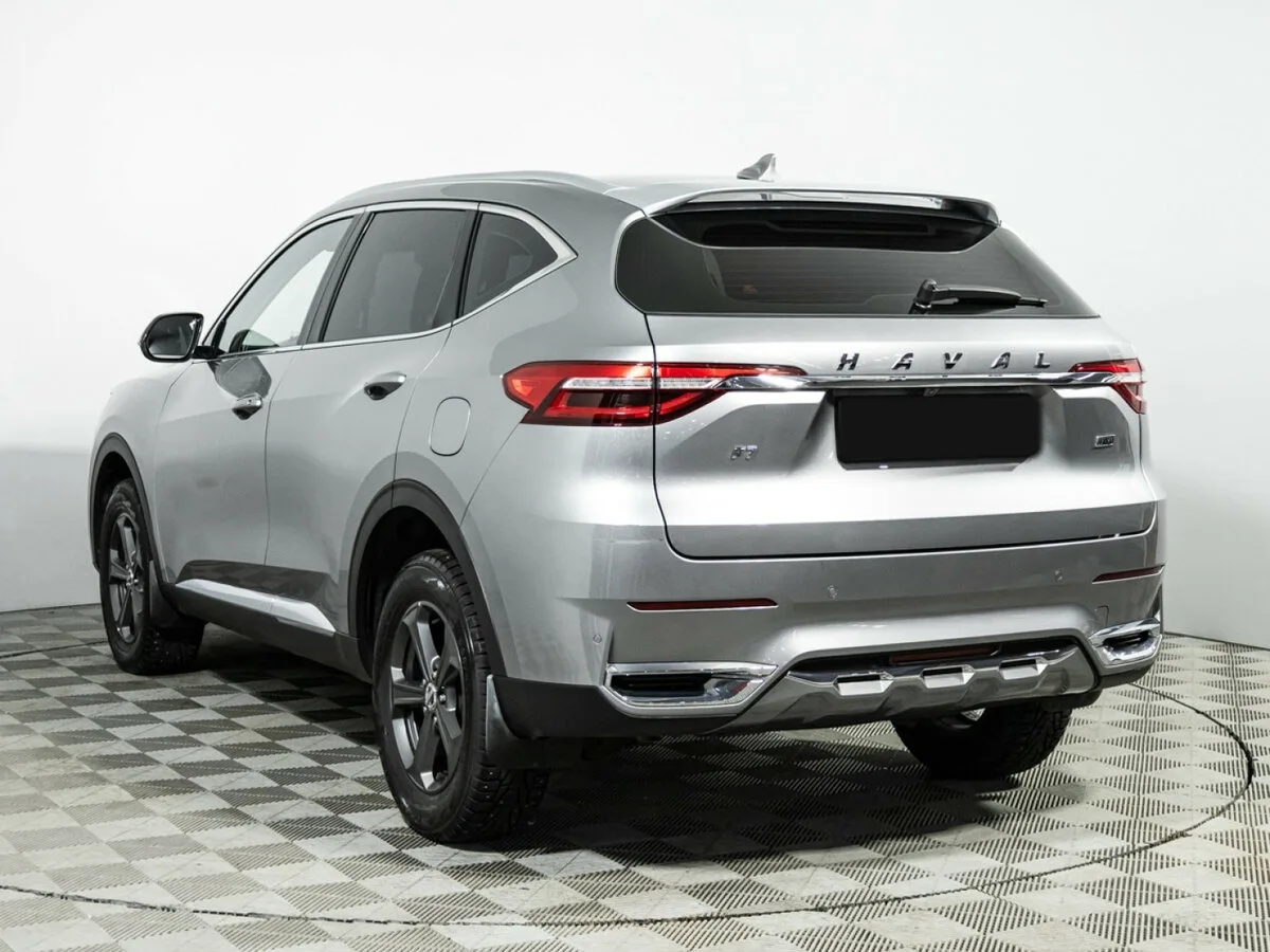 Haval F7