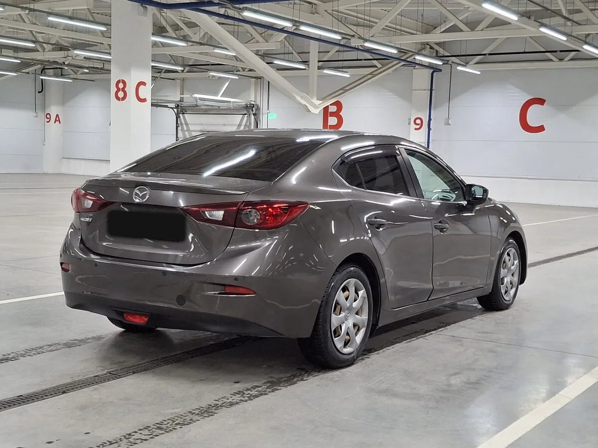 Mazda 3