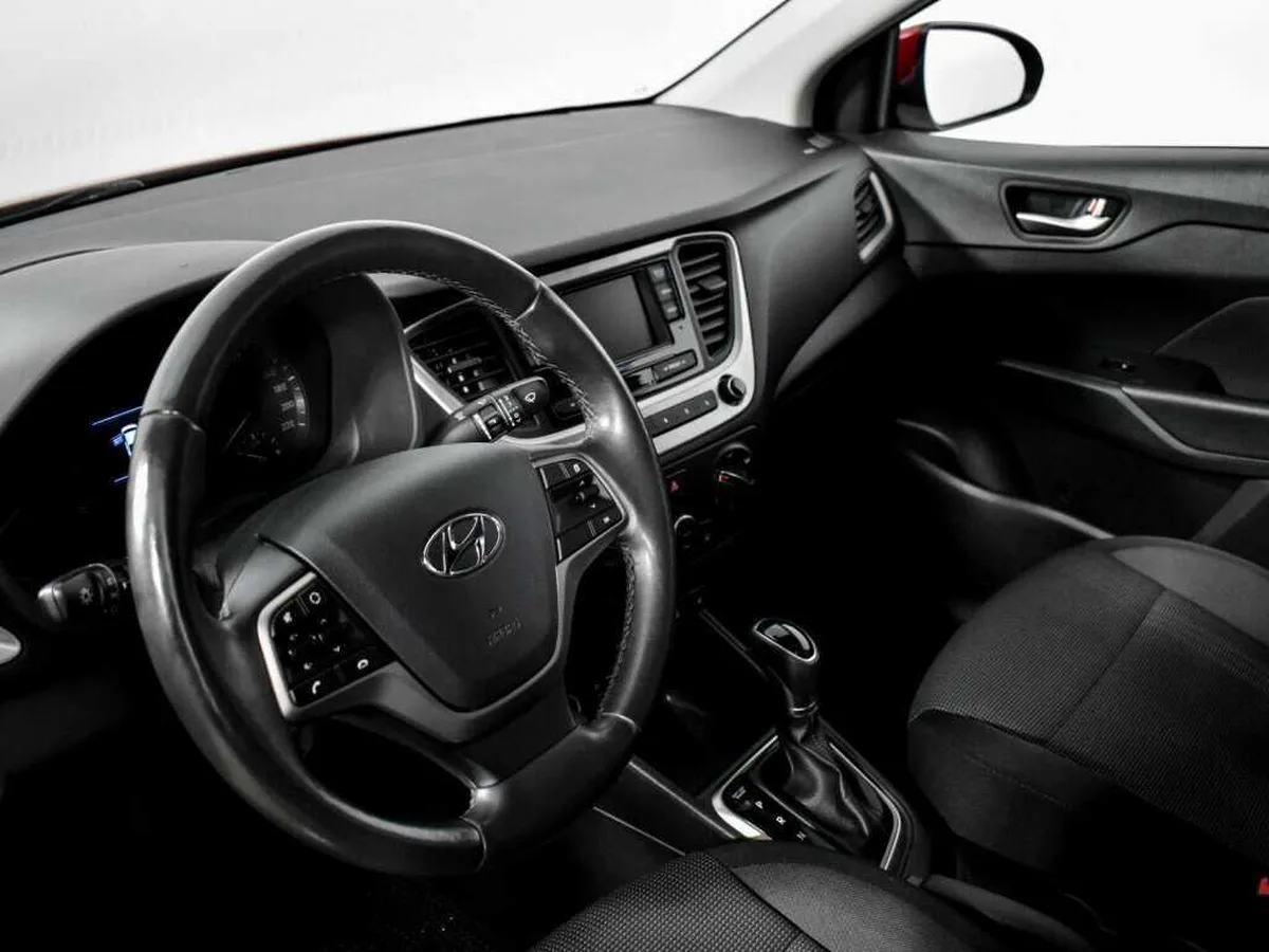 Hyundai Solaris