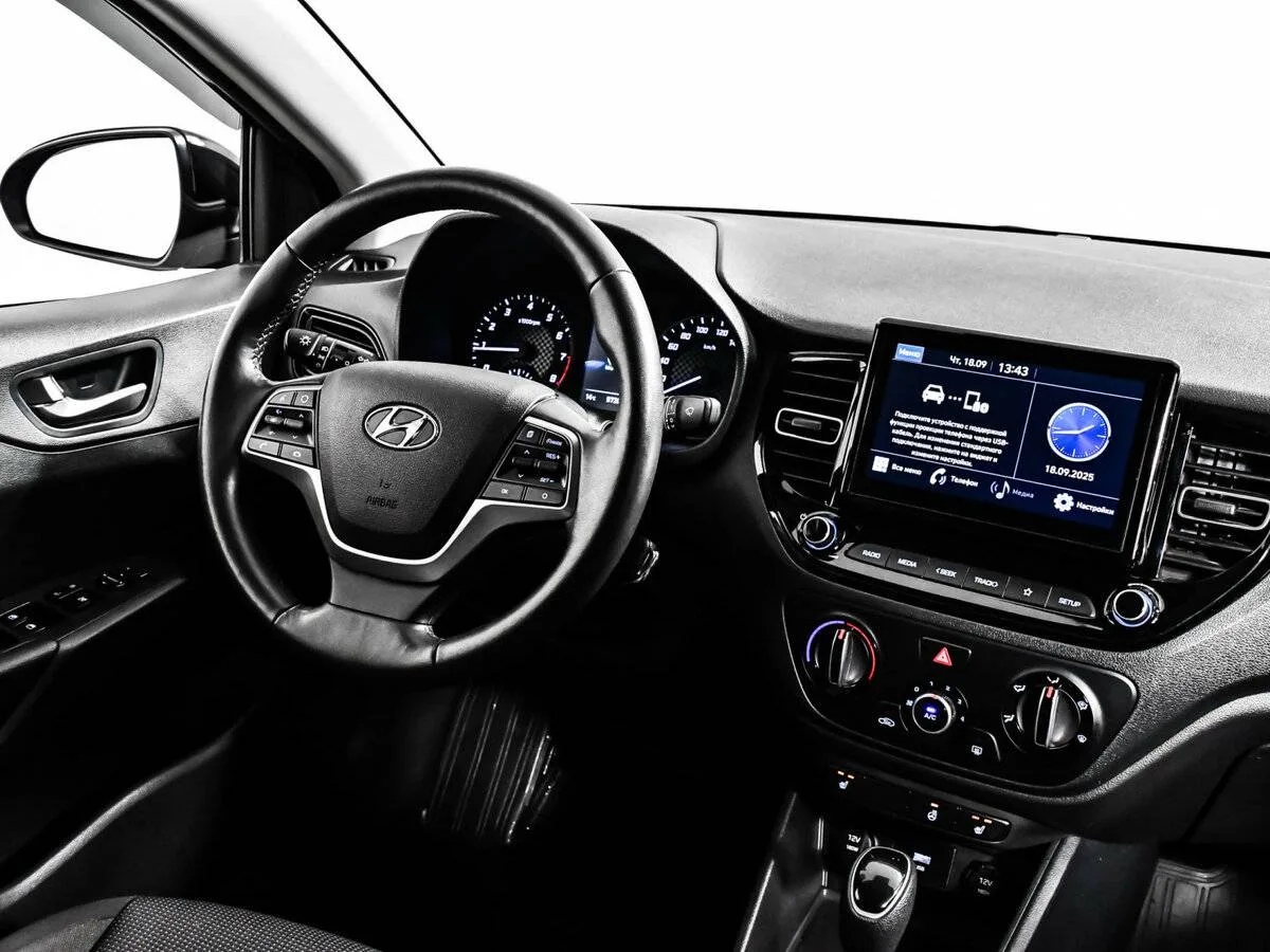 Hyundai Solaris