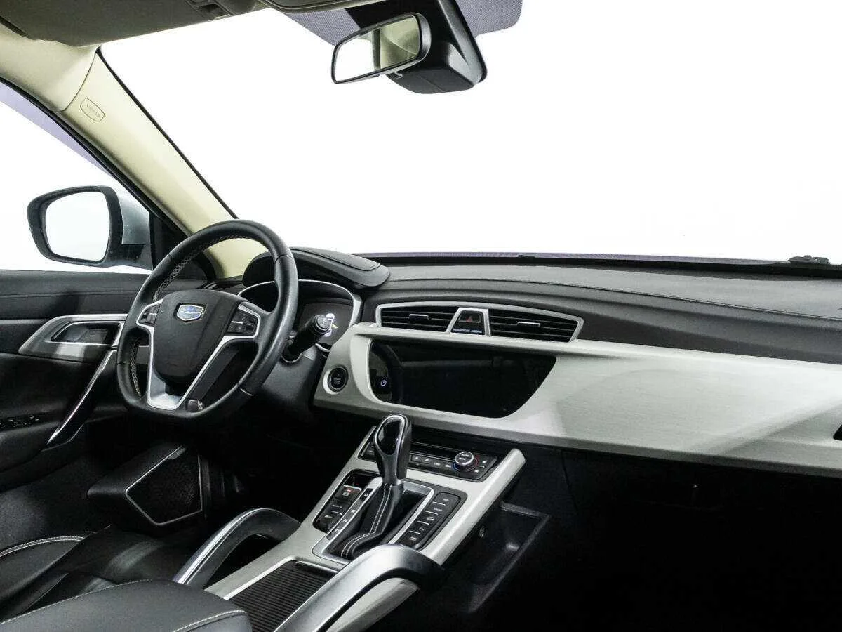 Geely Atlas
