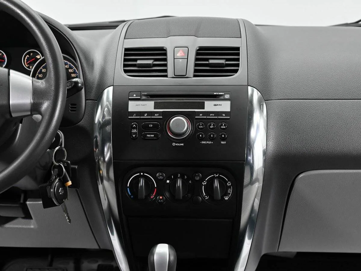Suzuki SX4