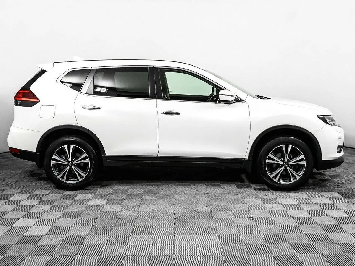 Nissan X Trail