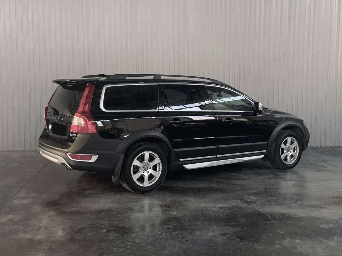 Volvo XC70