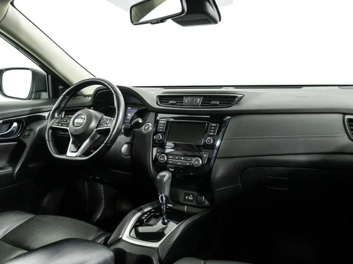Nissan X Trail