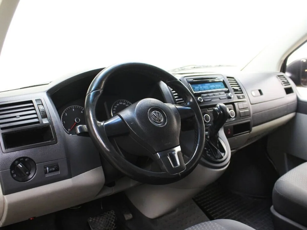 Volkswagen Caravelle