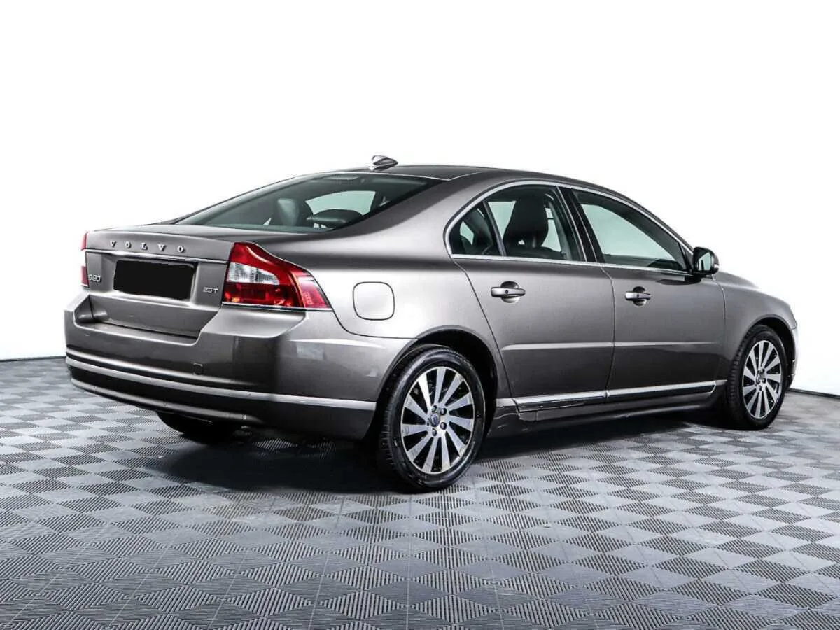 Volvo S80