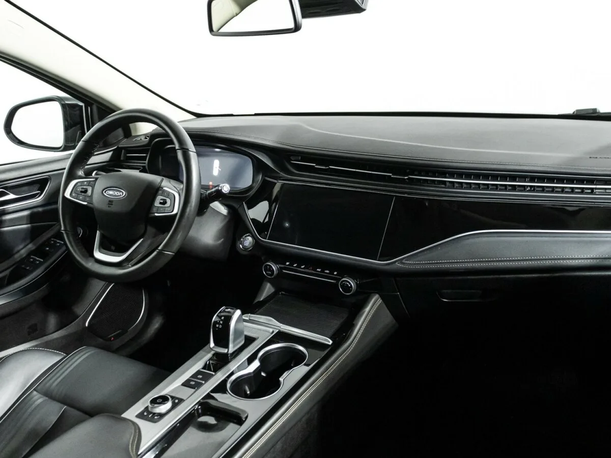 Omoda S5