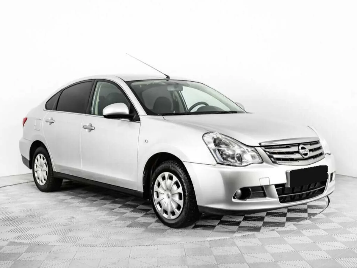 Nissan Almera