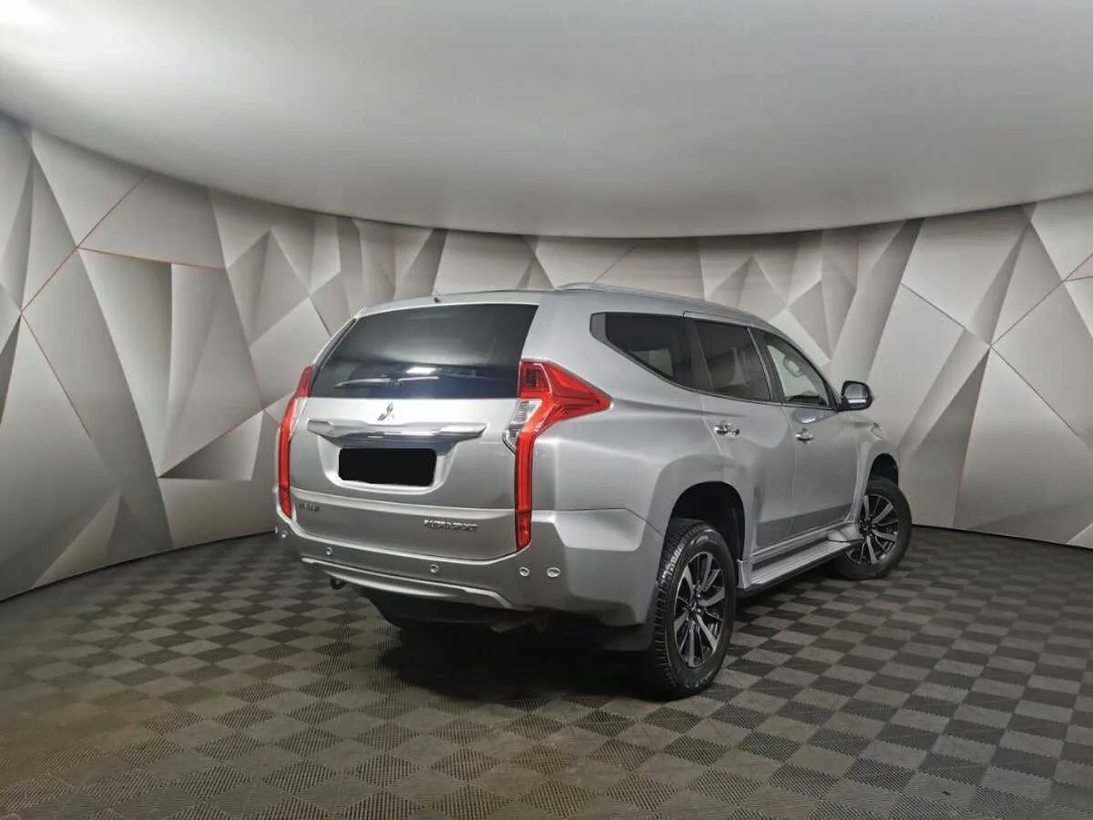 Mitsubishi Pajero Sport