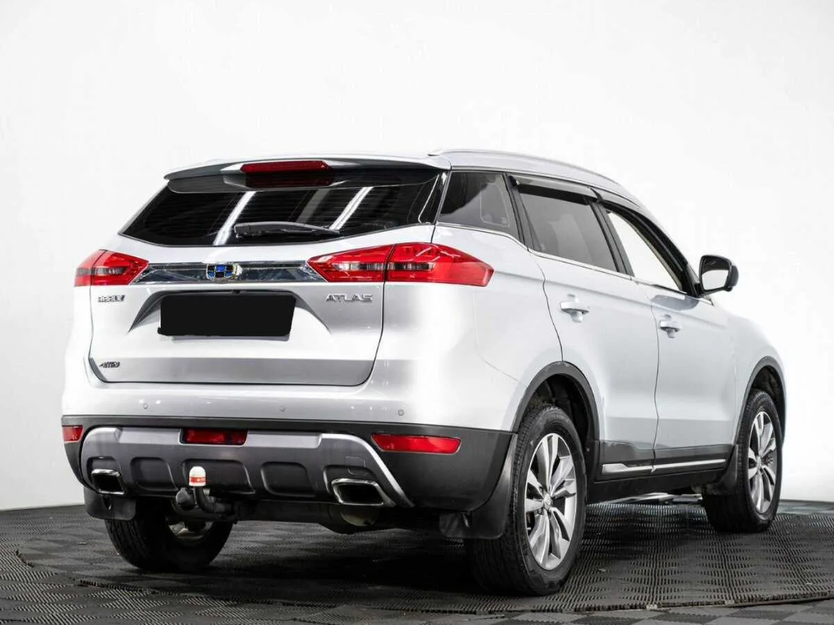 Geely Atlas