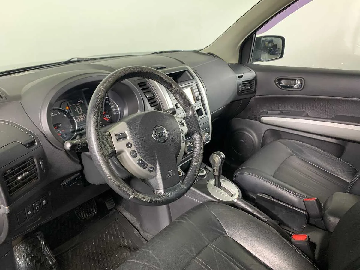 Nissan X Trail