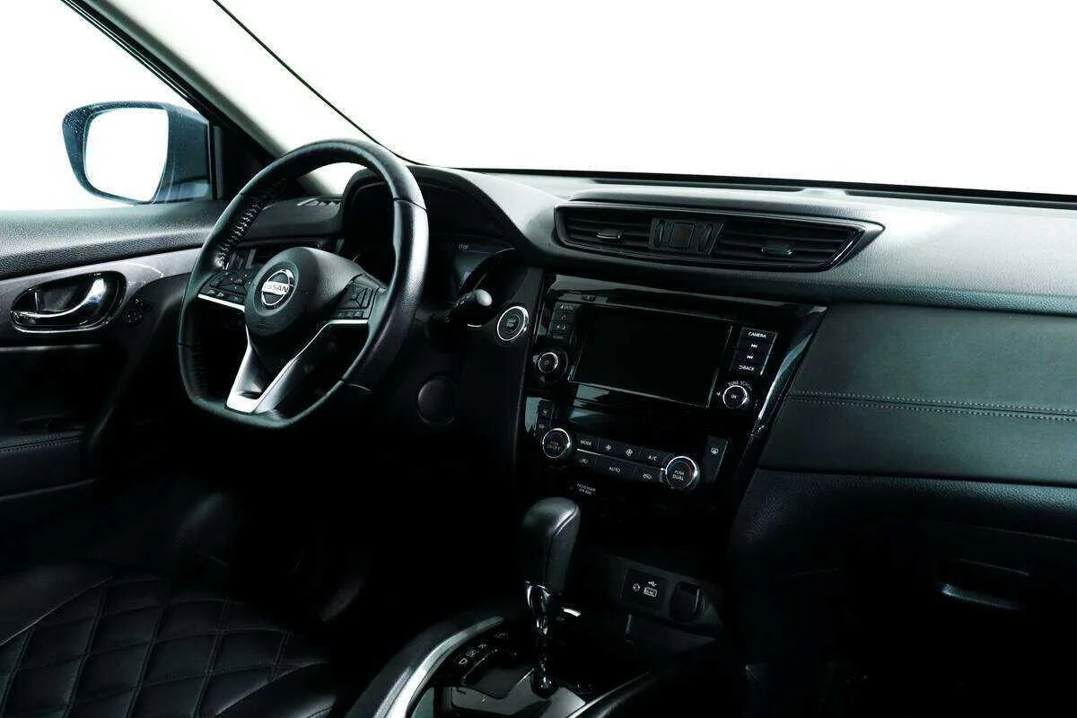 Nissan X Trail