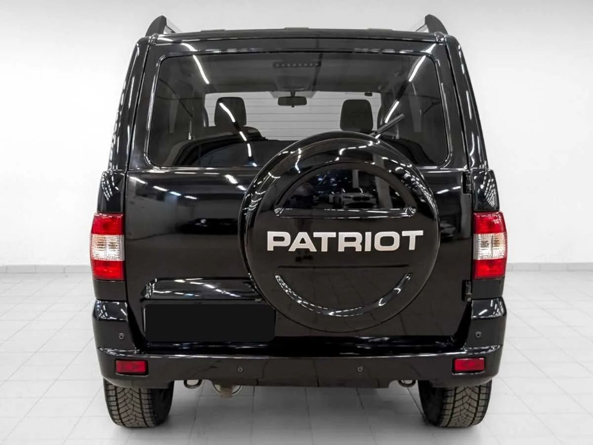 УАЗ Patriot