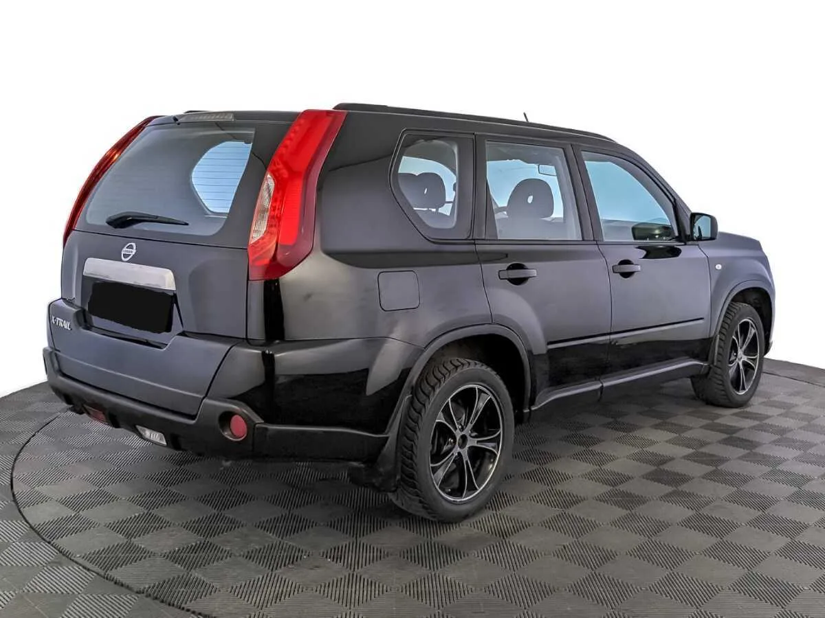 Nissan X Trail