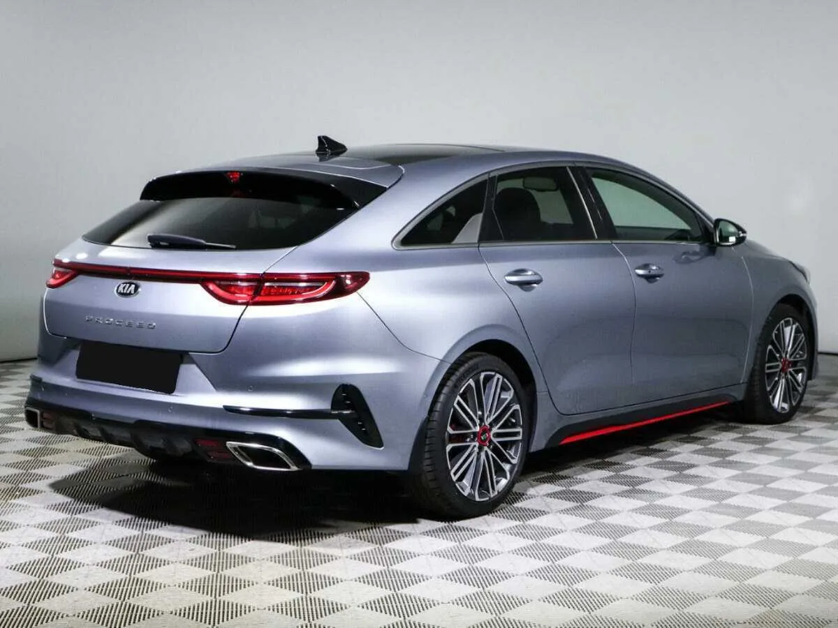Kia Proceed