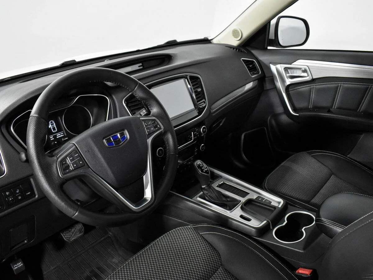 Geely Emgrand X7