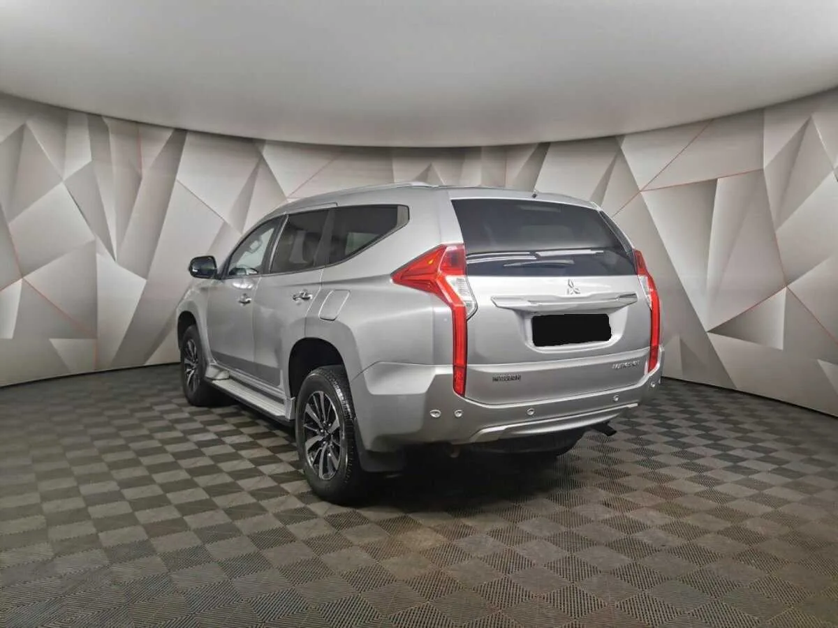 Mitsubishi Pajero Sport
