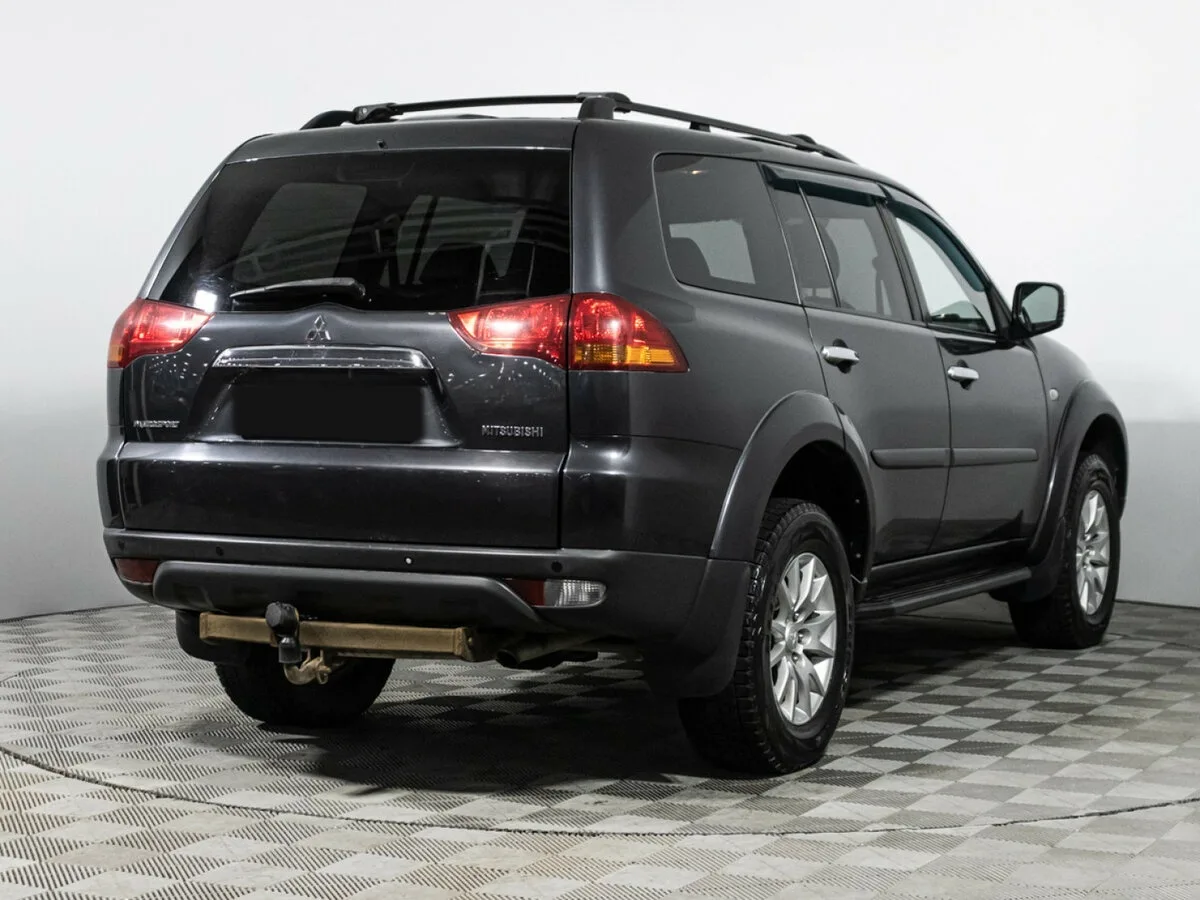 Mitsubishi Pajero Sport