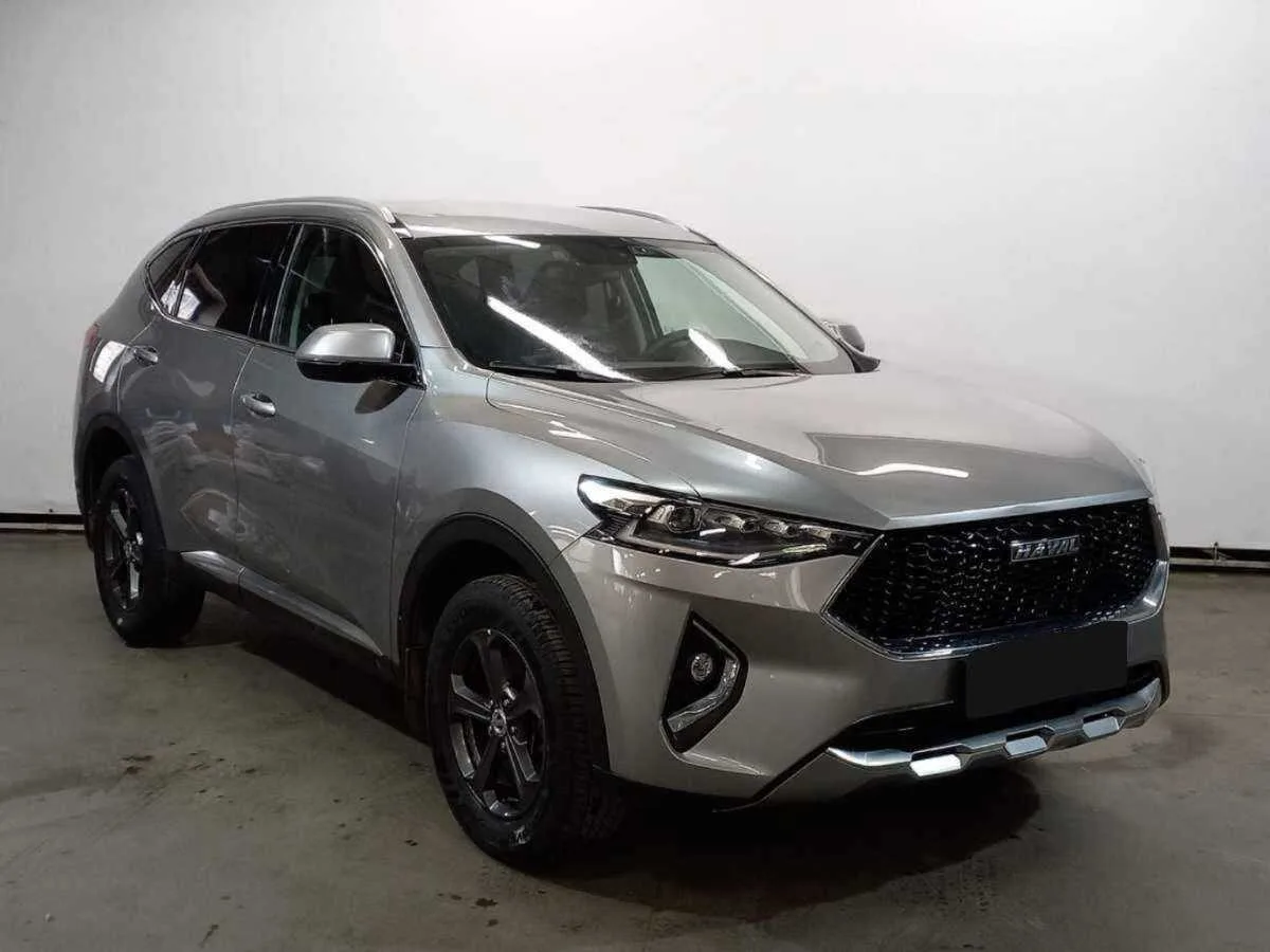 Haval F7