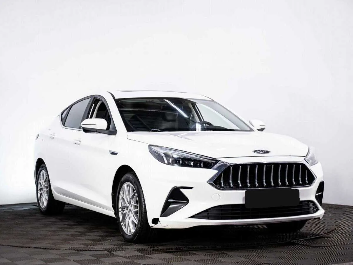 JAC J7