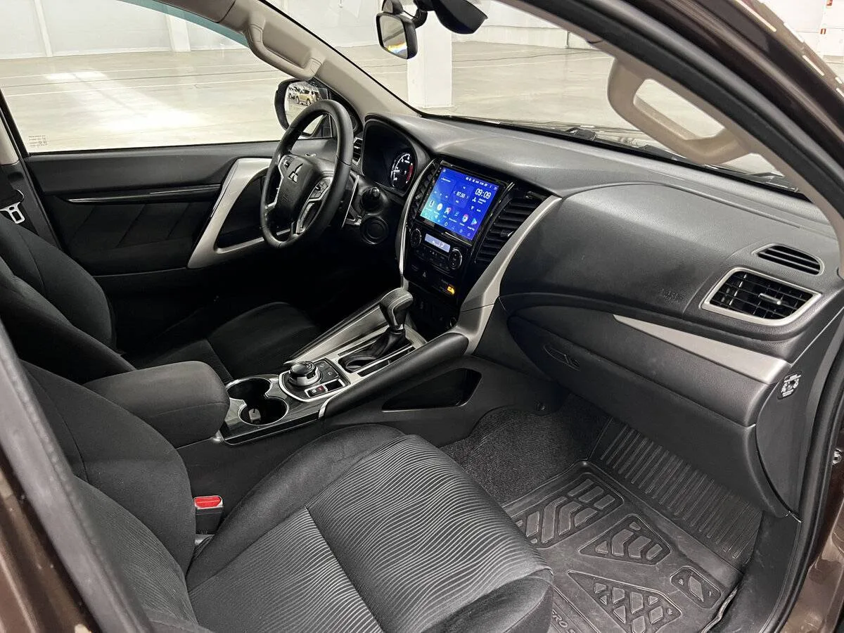 Mitsubishi Pajero Sport