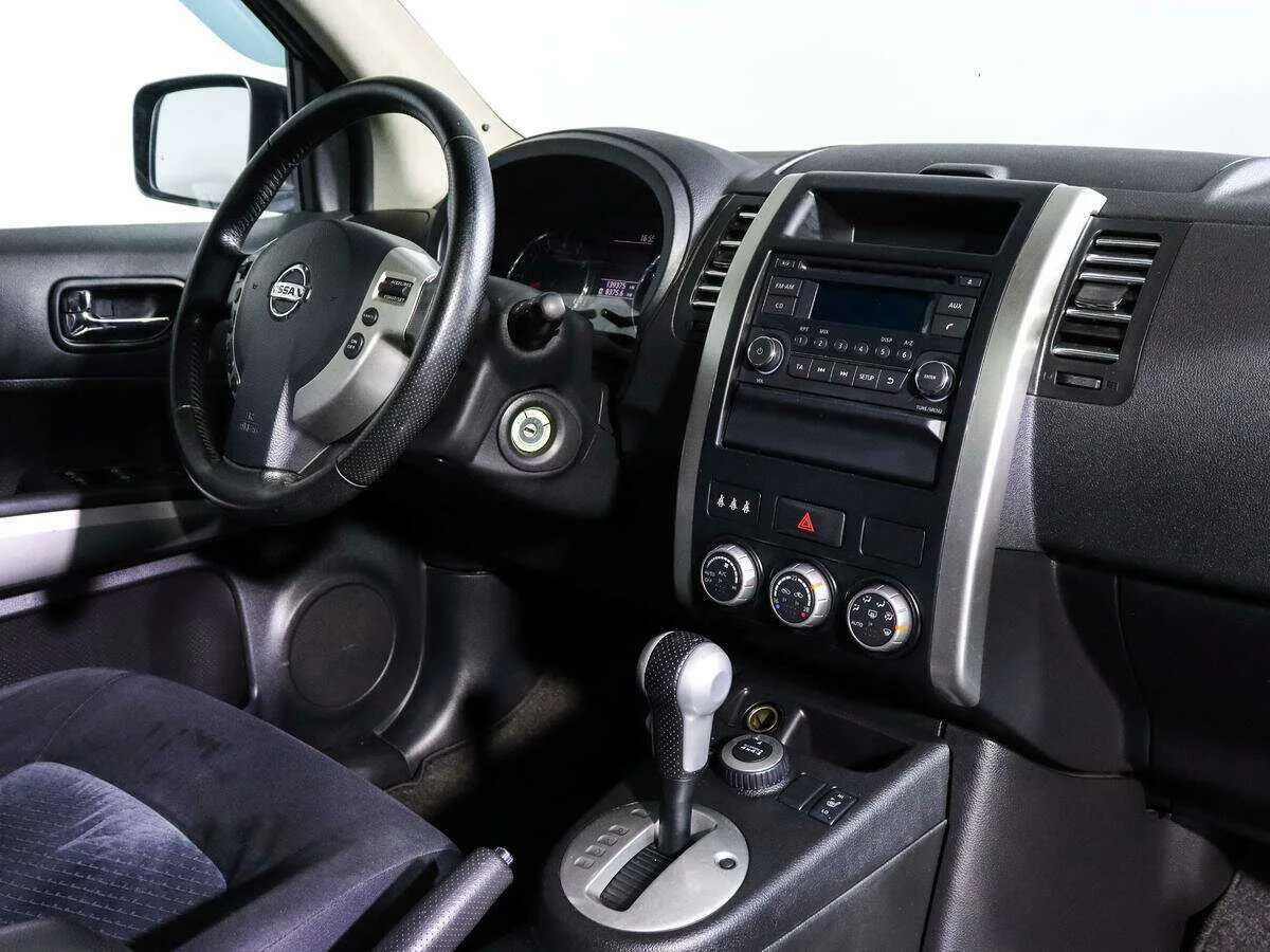 Nissan X Trail