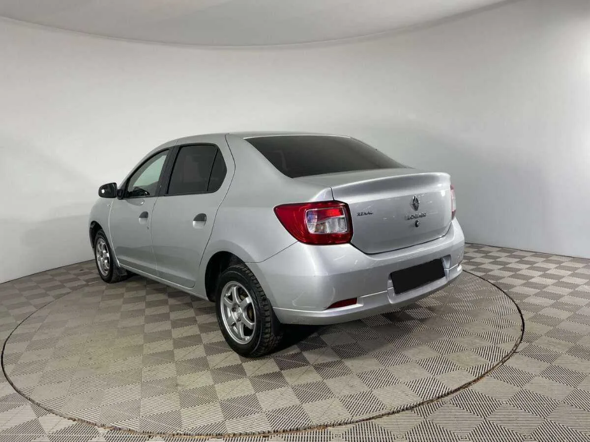 Renault Logan