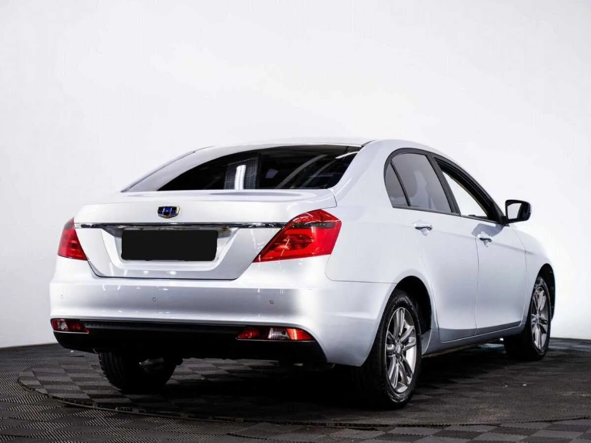 Geely Emgrand 7