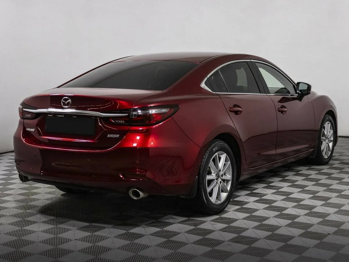 Mazda 6