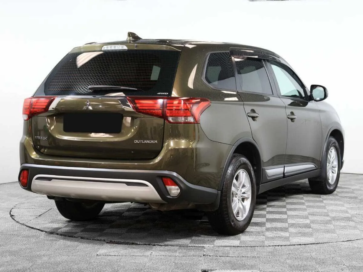 Mitsubishi Outlander