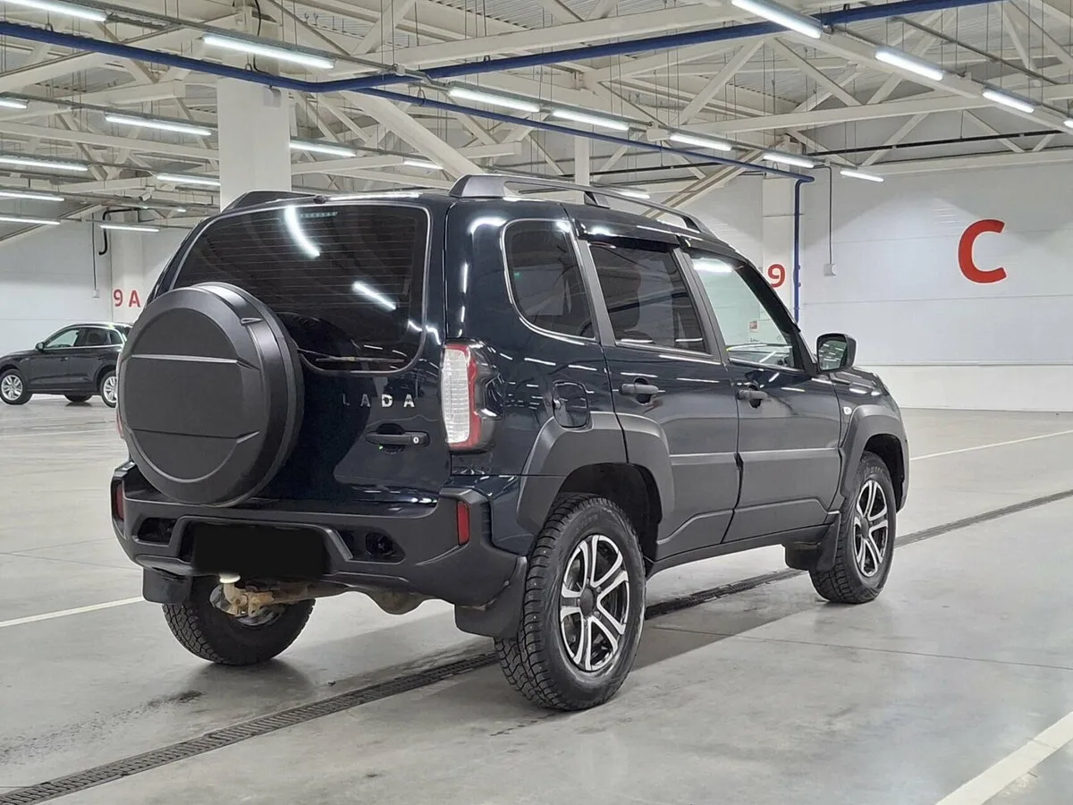 LADA (ВАЗ) Niva Travel