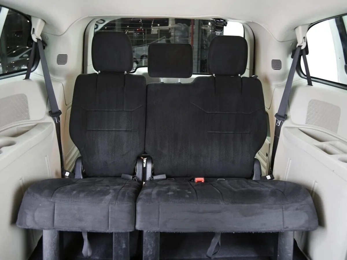 Dodge Caravan