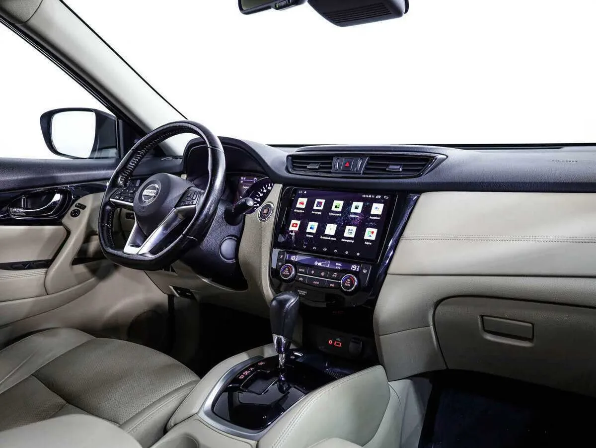 Nissan X Trail