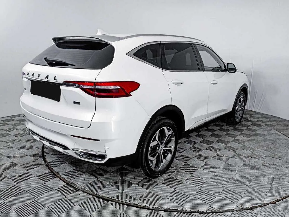 Haval F7