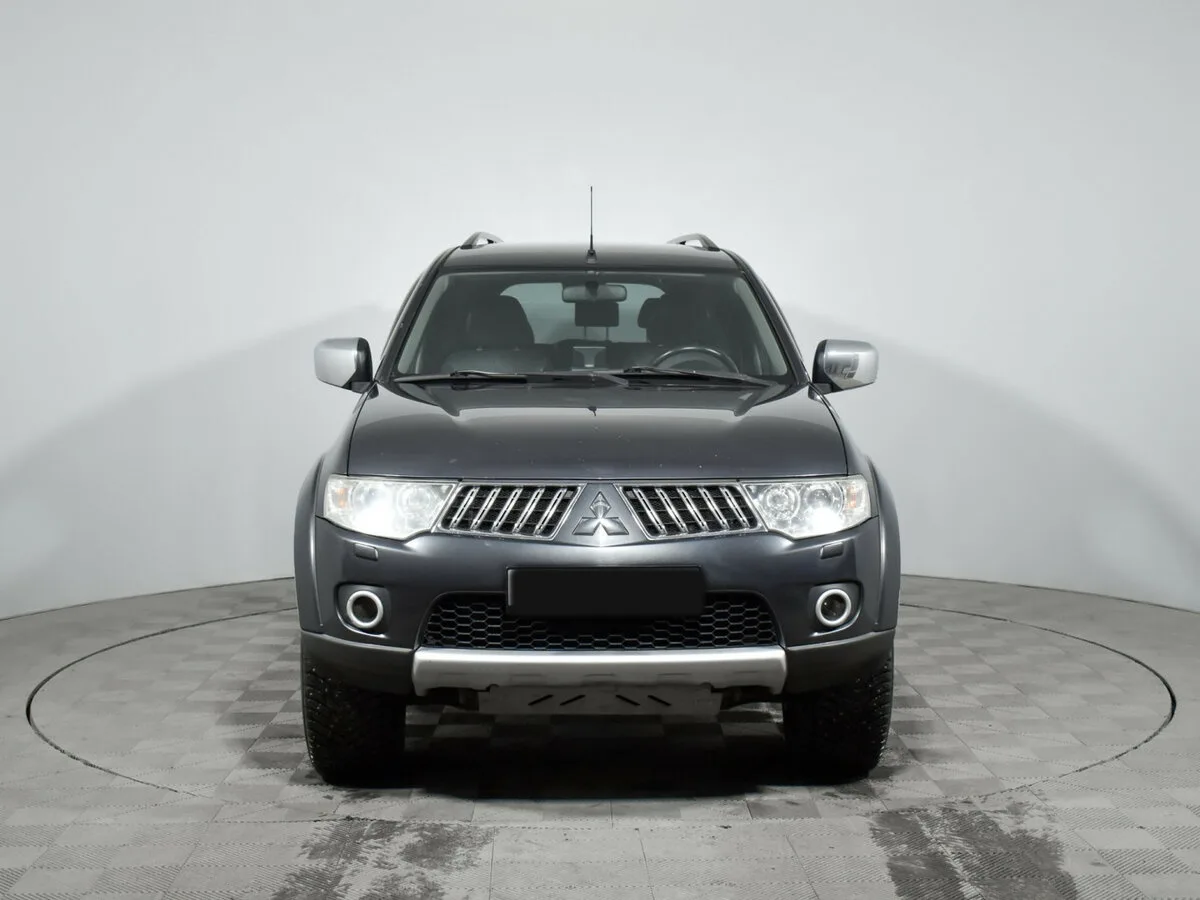 Mitsubishi Pajero Sport