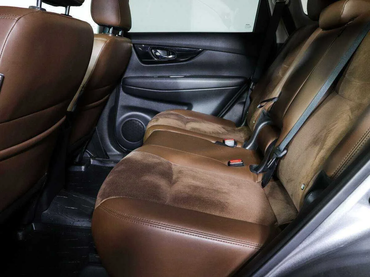 Nissan X Trail