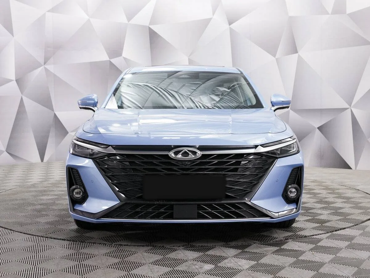 Chery Arrizo 8